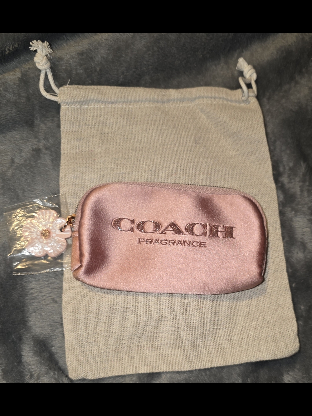 NWOT COACH Pink Shimmer Fragrance Pouch Makeup Case - Picture 7 of 7